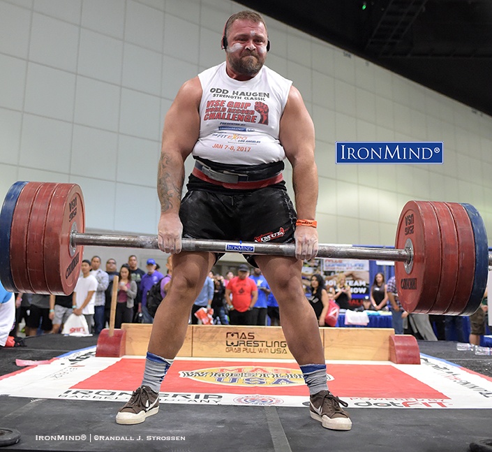 Andrei Sharkov came to California from Crimea to compete in the Odd Haugen grip contest at the Los Angeles FitExpo—Sharkov pulled this 210-kg lift to win the IronMind Apollon’s Axle, a venerated event in the grip strength world. IronMind® | ©Randall J. Strossen photo