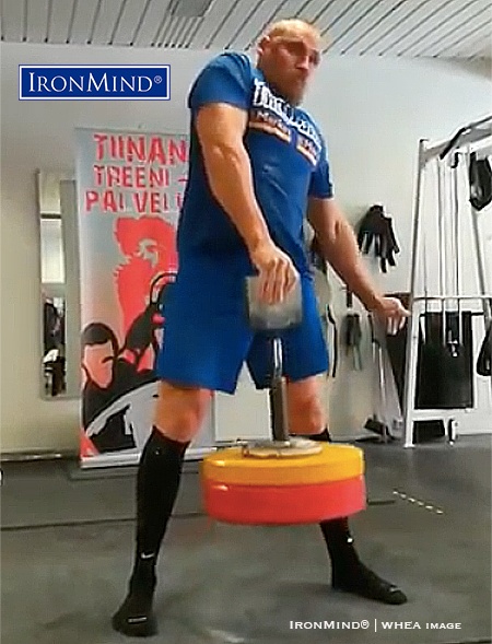 https://ironmind.com/export/sites/ironmind/.galleries/images-2018/harri-tolonen-51.40-kg-IronMind-Block.jpg_1815044594.jpg