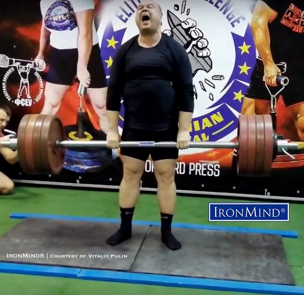 Azle Grad Sets Powerlifting World Records – The Sting