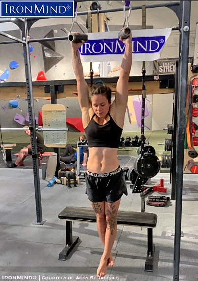 3-year old Aggy St-Jacques (Canada) demolished the women’s world record for Rolling Thunder pull-ups by cranking out 20 reps! Aggy is 5’ 2’ tall, weighs 127 lb. and has been climbing for 12 years. IronMind® | Courtesy of Aggy St-Jacques