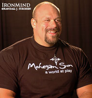 He was flying: Hugo Girard laid his cards on the table and won the first event at the Mohegan Sun Grand Prix, where he was in excellent shape and had been doing extremely well before he was injured. IronMind® | Randall J. Strossen, Ph.D. photo.