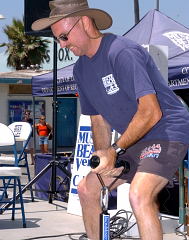 Kevin Meskew gets set for a big pull at the Rolling Thunder contest held at Muscle Beach last July. IronMind® | Randall J. Strossen, Ph.D. photo.