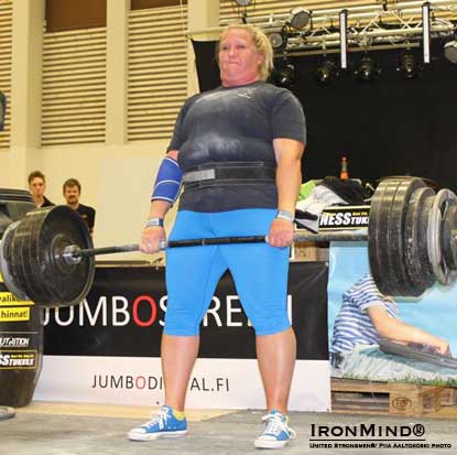 Kristen Danielsson Rhodes won the inaugural United Strongmen Women’s World Championships with a performance that included this 220-kg deadlift.  IronMind® | Photo courtesy of United Strongmen®/Piia Aaltokoski.
