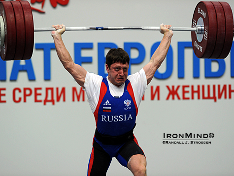 Attacking the weight, Vladislav Lukanin punched up this 186-kg jerk, to win the men’s 69-kg class at the European Weightlifting Championships.