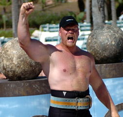 The king in his courtyard: Magnus Samuelsson loads all five stones at the 2004 World's Strongest Man contest (Paradise Island, Bahamas). IronMind® | Randall J. Strossen, Ph.D. photo.