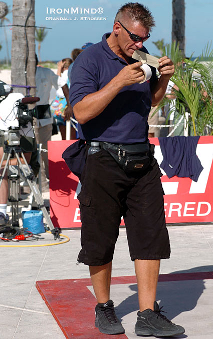 Marcel Mostert puts his teeth to work at the 2004 World’s Strongest Man contest.  IronMind® | Randall J. Strossen photo.