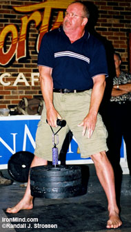 Odd Haugen, consistently a top performer on the Rolling Thunder®, pulls 236 pounds on his way to winning the 2003 US Rolling Thunder National Championships. Randall J. Strossen, Ph.D. photo.