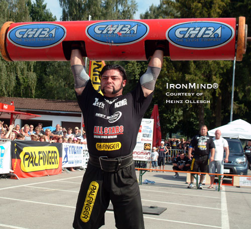 Patrik Baboumian set a new 105-kg strongman world record in the log lift with a very impressive 165 kg.  IronMind® | Photo courtesy of Heinz Ollesch.