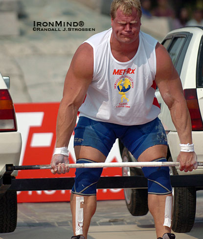 Supersized Phil Pfister, 2006 MET-Rx World’s Strongest Man winner, has the sort of frame and skill set that are well suited for the intense, all-around challenges posed by the WSM contest.  Although some smaller guys have won the contest, the nature of its demands makes this contest the special domain of the truly big and strong—guys who can, for example, deadlift two cars for reps, on demand.  IronMind® | Randall J. Strossen photo.